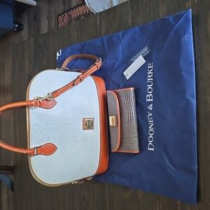 NWOT dooney purse and wallet